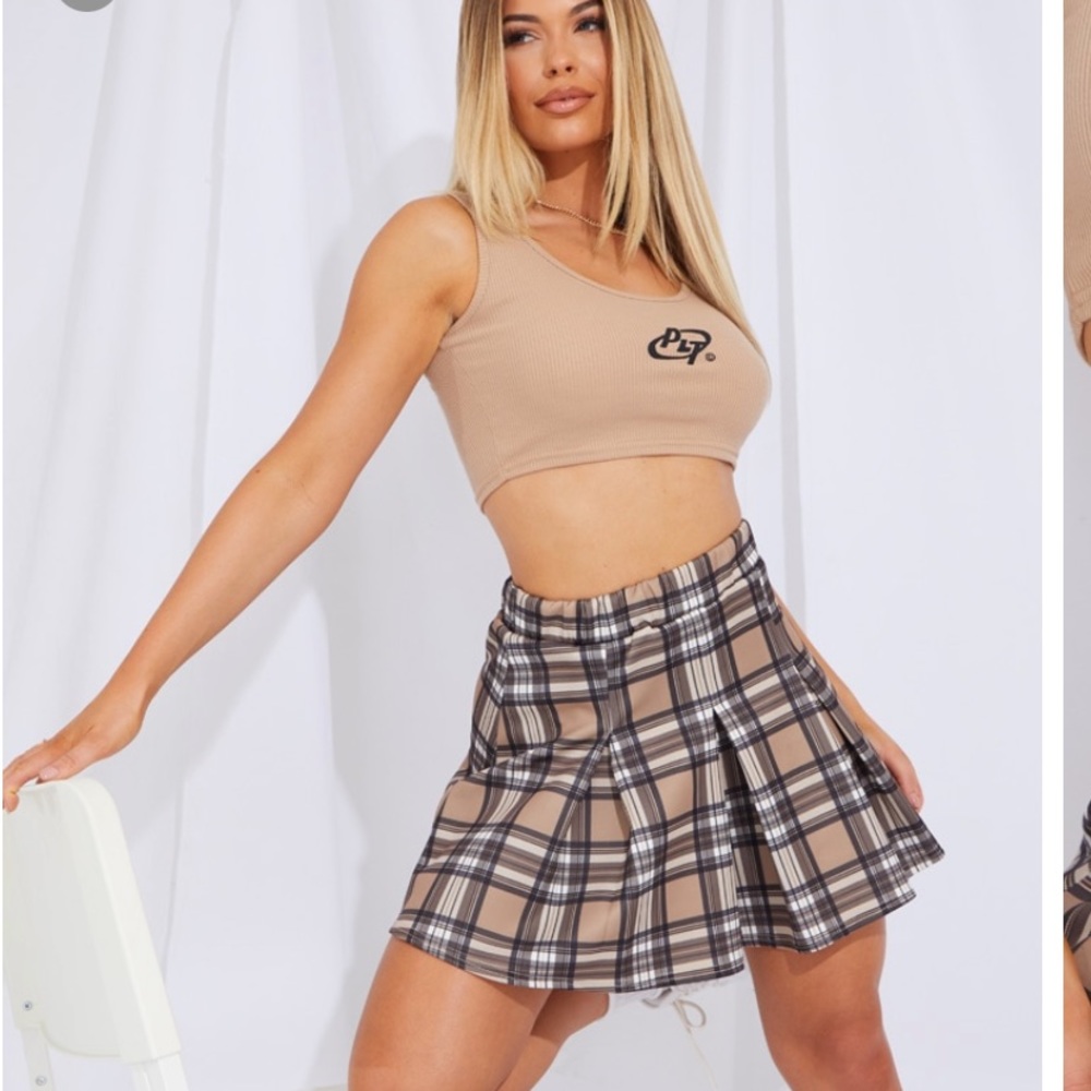 PrettyLittleThing